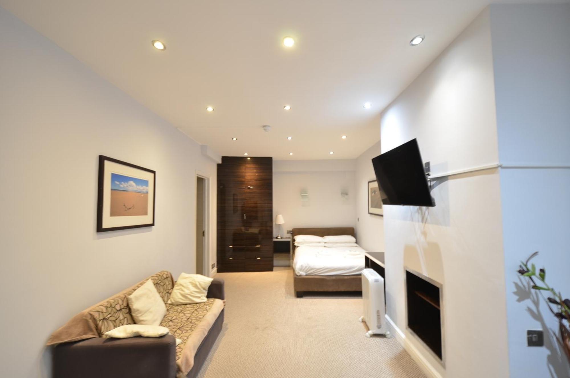 Amber Residence Hotel-Suites London Exterior photo
